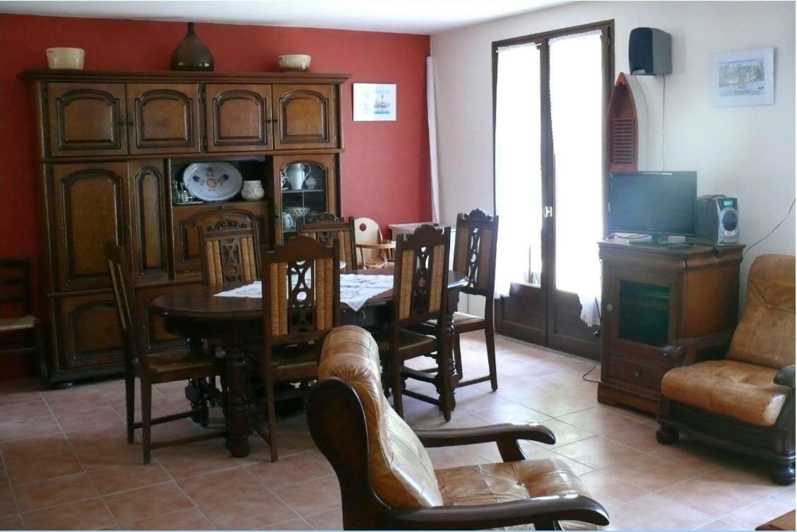 Maison Bord Du Lac Marcillac-la-Croisille Exterior foto